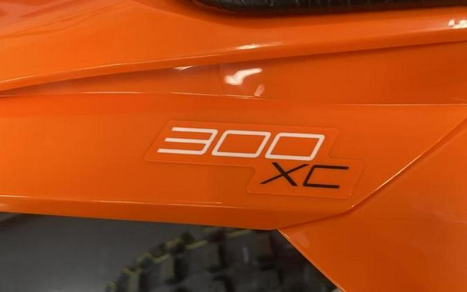 2025 KTM 300 XC