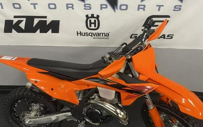 2025 KTM 300 XC