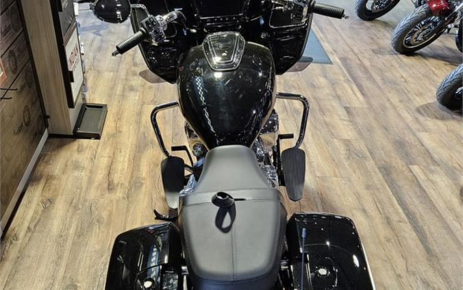 2023 Indian Motorcycle CHALLENGER LIMITED, BLACK METALLIC, 49ST