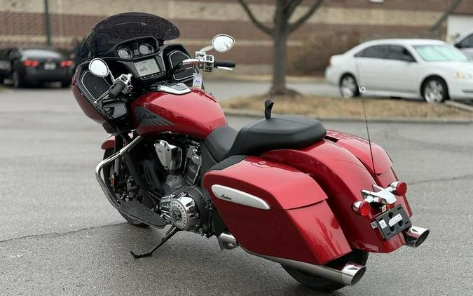 2025 Indian Motorcycle® Challenger® Limited w/PowerBand Audio Sunset Red Metallic