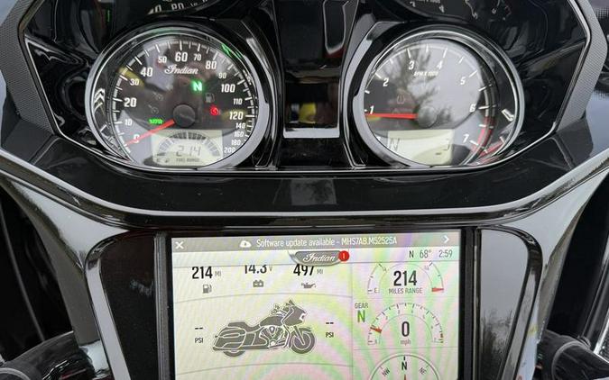 2025 Indian Motorcycle® Challenger® Limited w/PowerBand Audio Sunset Red Metallic