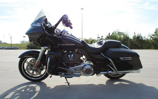 2020 Harley-Davidson® FLTRK - Road Glide® Limited