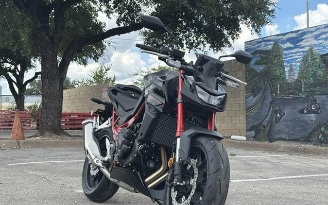 2026 Honda CB750 Hornet E-Clutch