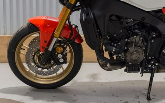 2025 Yamaha XSR 900
