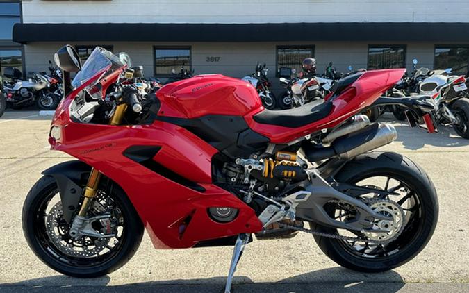 2026 Ducati Panigale V2 S