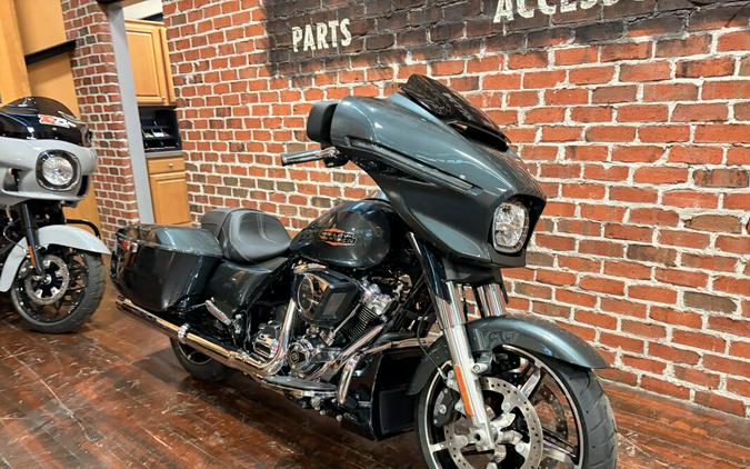 FLHX 2025 Street Glide