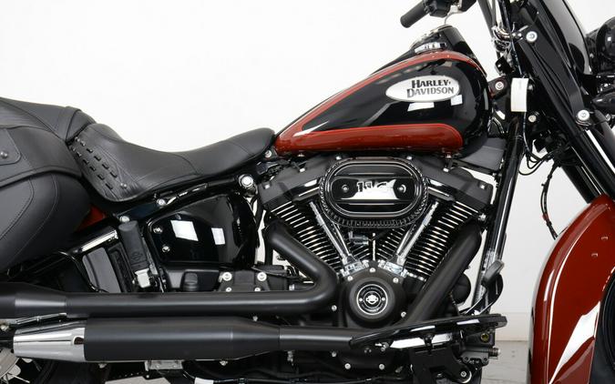 2024 Harley-Davidson FLHCS Heritage Classic