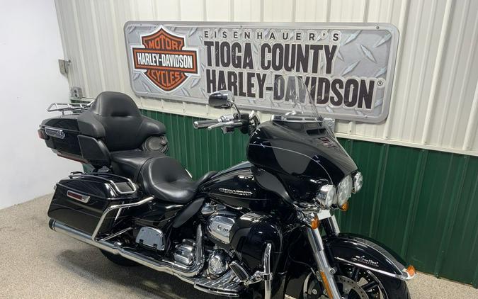 2017 Harley-Davidson® FLHTKL - Ultra Limited Low
