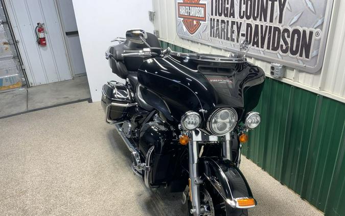 2017 Harley-Davidson® FLHTKL - Ultra Limited Low