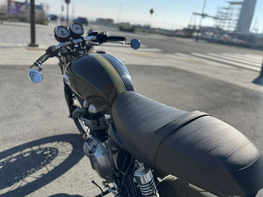 2013 Triumph THRUXTON 900