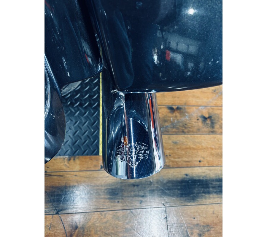 2009 Harley-Davidson® Street Glide® BLACK PEARL