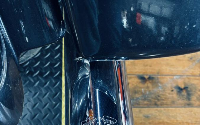 2009 Harley-Davidson® Street Glide® BLACK PEARL