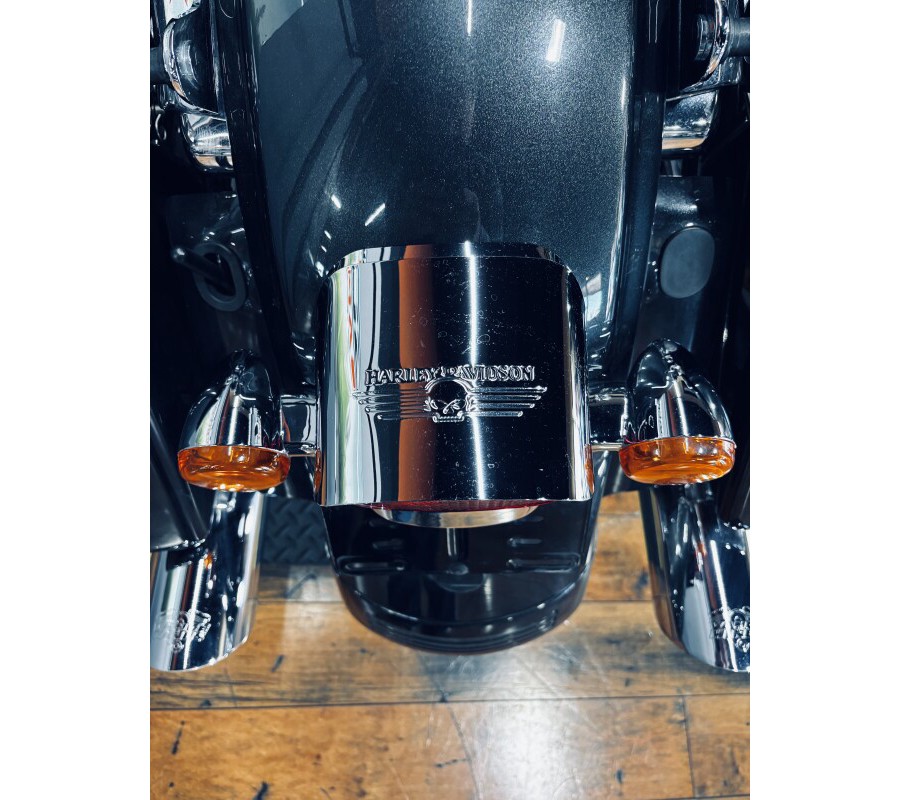 2009 Harley-Davidson® Street Glide® BLACK PEARL