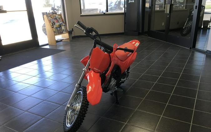 CRF110F