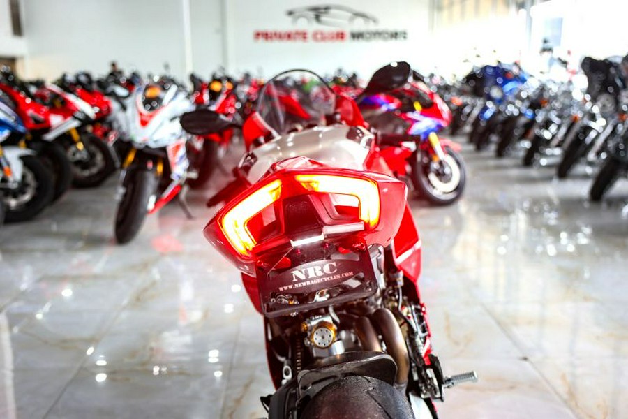 2019 Ducati Panigale V4R