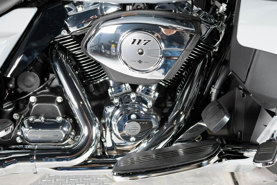 2026 Harley-Davidson Street Glide Limited FLHXL