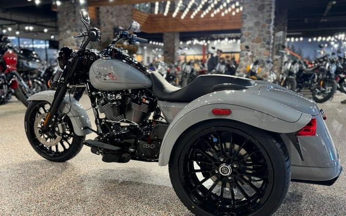 2025 Harley-Davidson Trike FLRT - Freewheeler
