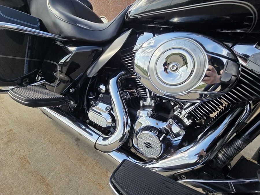 2012 Harley-Davidson FLHTCU - Electra Glide Ultra Classic