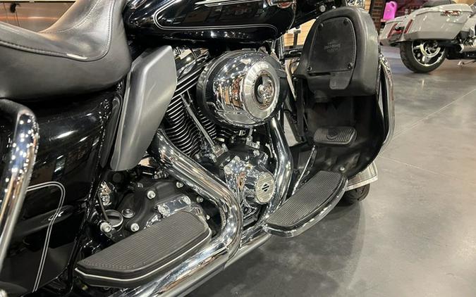 2012 Harley-Davidson FLHTCU - Electra Glide Ultra Classic