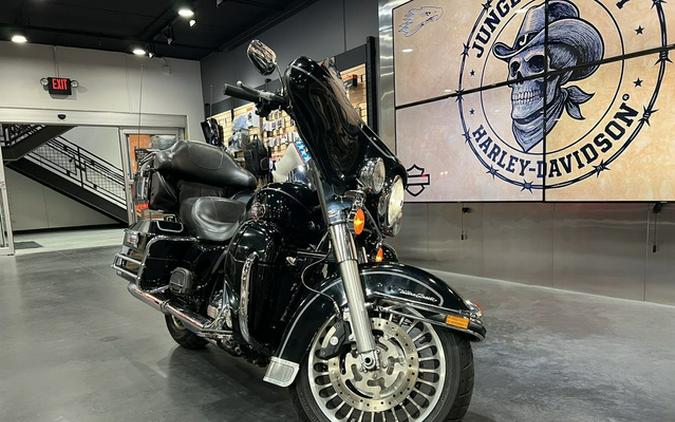 2012 Harley-Davidson FLHTCU - Electra Glide Ultra Classic