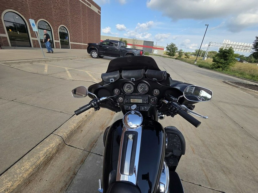 2012 Harley-Davidson FLHTCU - Electra Glide Ultra Classic