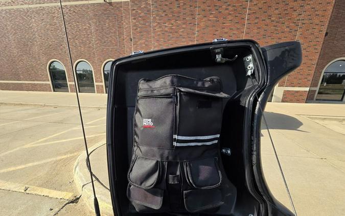 2012 Harley-Davidson FLHTCU - Electra Glide Ultra Classic