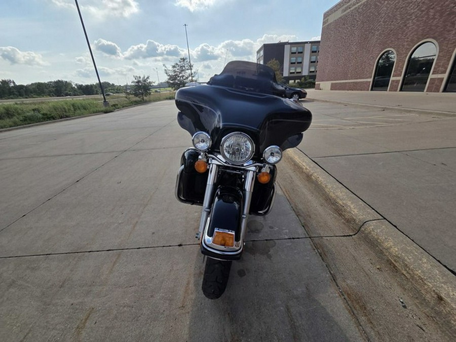 2012 Harley-Davidson FLHTCU - Electra Glide Ultra Classic