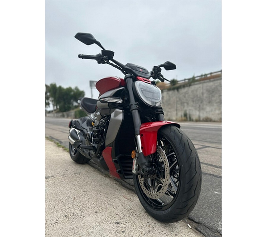 2026 Ducati XDiavel V4
