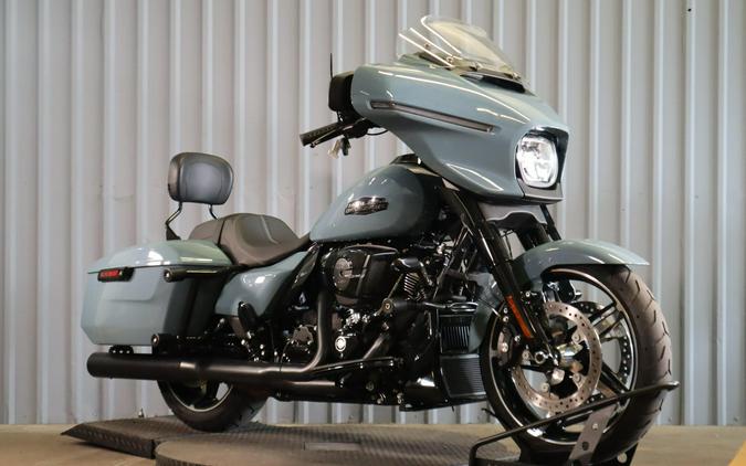 2024 Harley-Davidson Street Glide FLHX