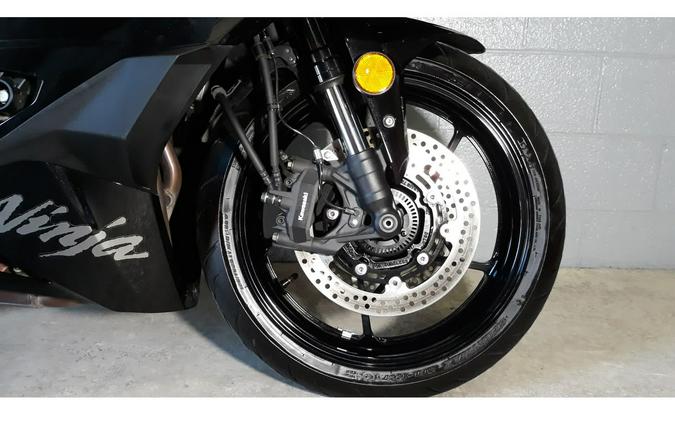 2024 NINJA ZX400 ABS - Kawasaki