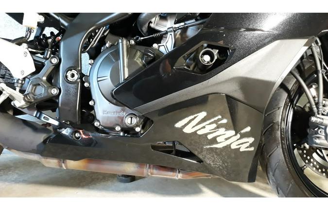 2024 NINJA ZX400 ABS - Kawasaki