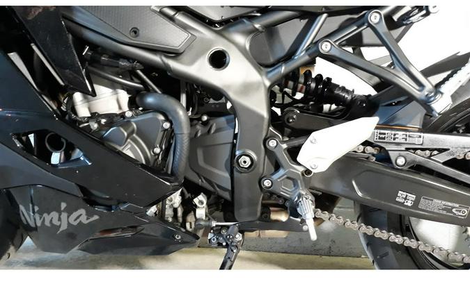 2024 NINJA ZX400 ABS - Kawasaki