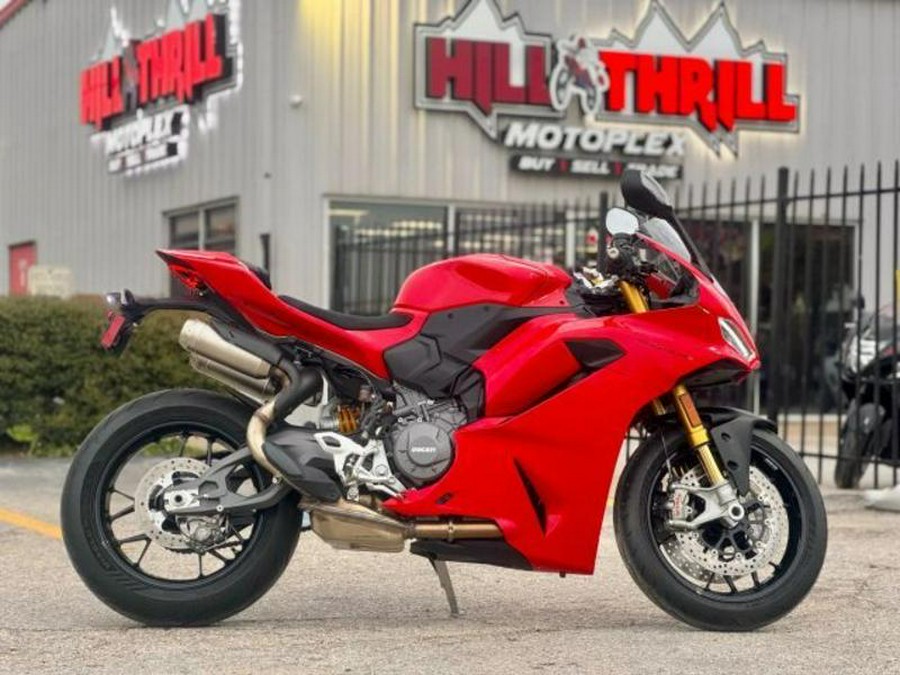 2025 Ducati Panigale V2 S