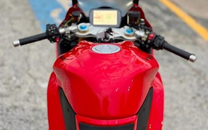 2025 Ducati Panigale V2 S