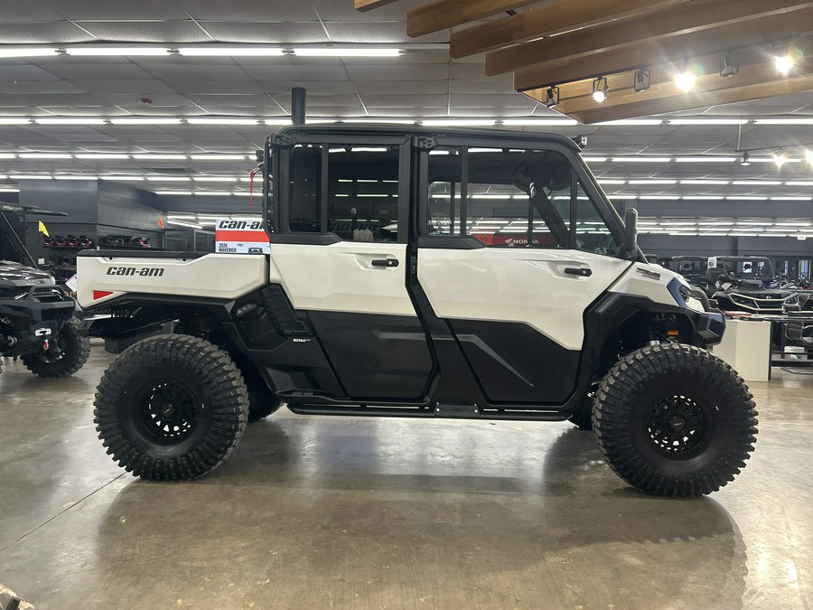 2026 Can-Am Defender MAX Limited HD11