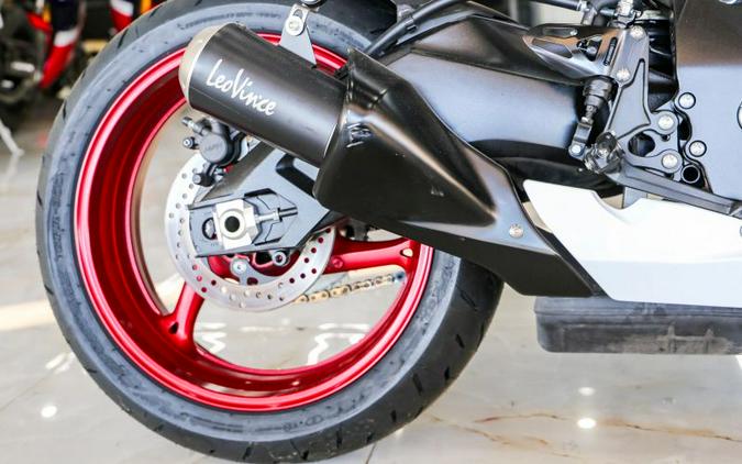 2025 Suzuki GSX-R750M5