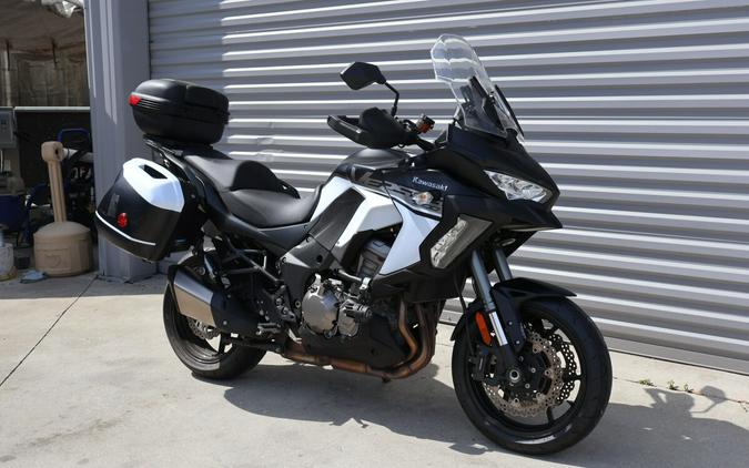 2019 Kawasaki Versys 1000 SE LT+