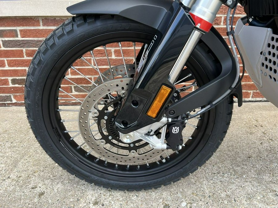 2024 Husqvarna® Norden 901 Expedition