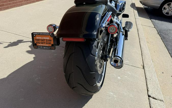 2026 Harley-Davidson® Fat Boy® Olive Steel Metallic / Vivid Black Chrome Trim