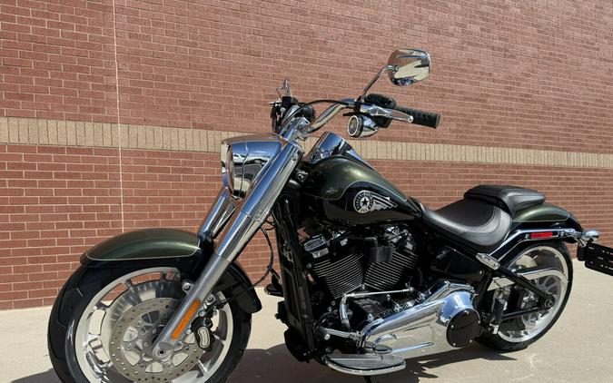 2026 Harley-Davidson® Fat Boy® Olive Steel Metallic / Vivid Black Chrome Trim