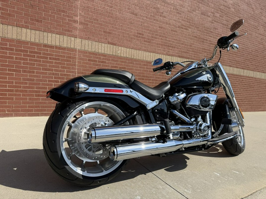 2026 Harley-Davidson® Fat Boy® Olive Steel Metallic / Vivid Black Chrome Trim