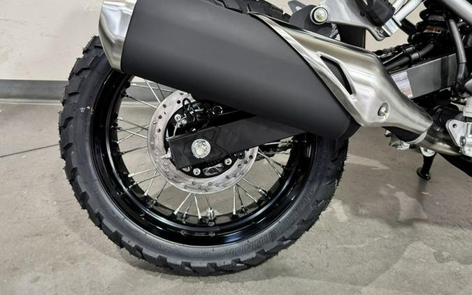 2026 Kawasaki KLE500 SE ABS