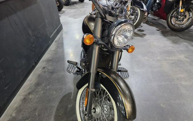 2023 Kawasaki Vulcan 900 Classic