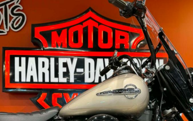 2018 Harley-Davidson® FLHC - Softail® Heritage Classic