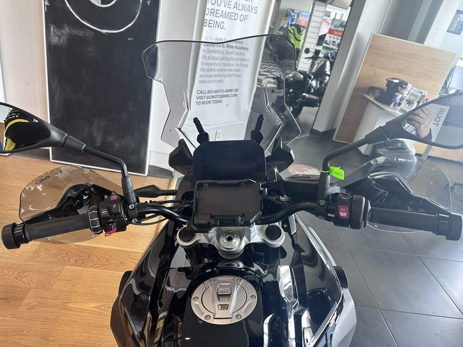 2022 BMW F 750 GS Style Triple Black