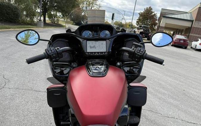 2025 Indian Motorcycle® Pursuit® Dark Horse® w/PowerBand Audio Sunset Red Smoke with Black Smoke