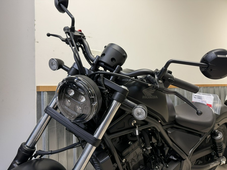 2026 Honda Rebel 300 E-Clutch