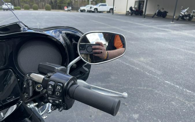 2016 Harley-Davidson Ultra Limited Low