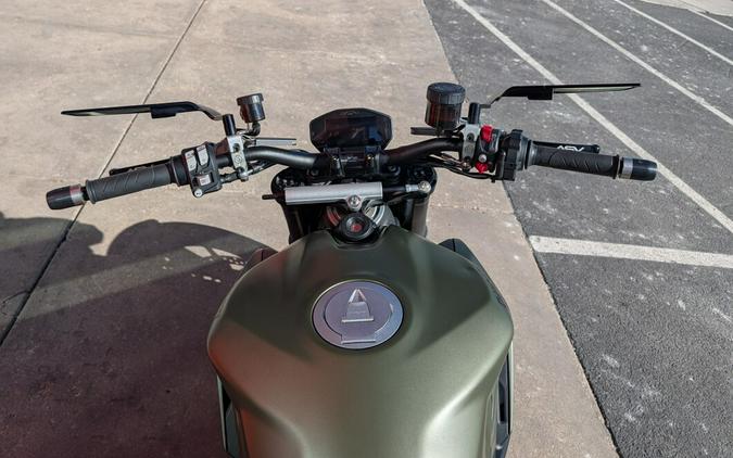 2023 Ducati Streetfighter V2