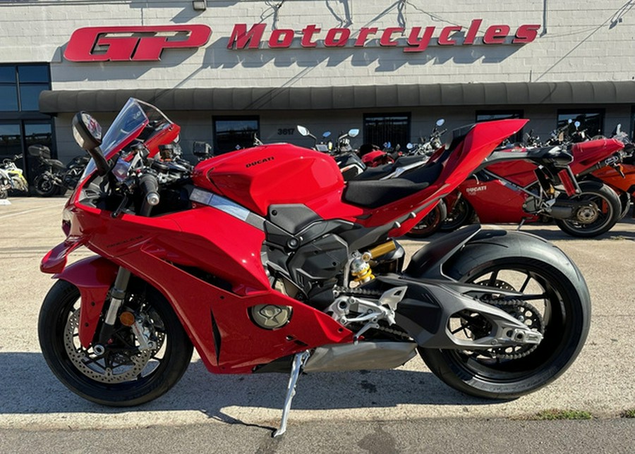 2025 Ducati Panigale V4